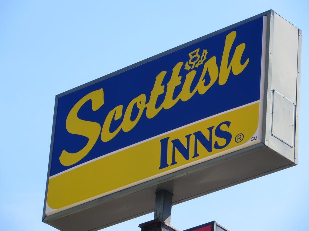 Scottish Inns Richmond Hill Exteriör bild
